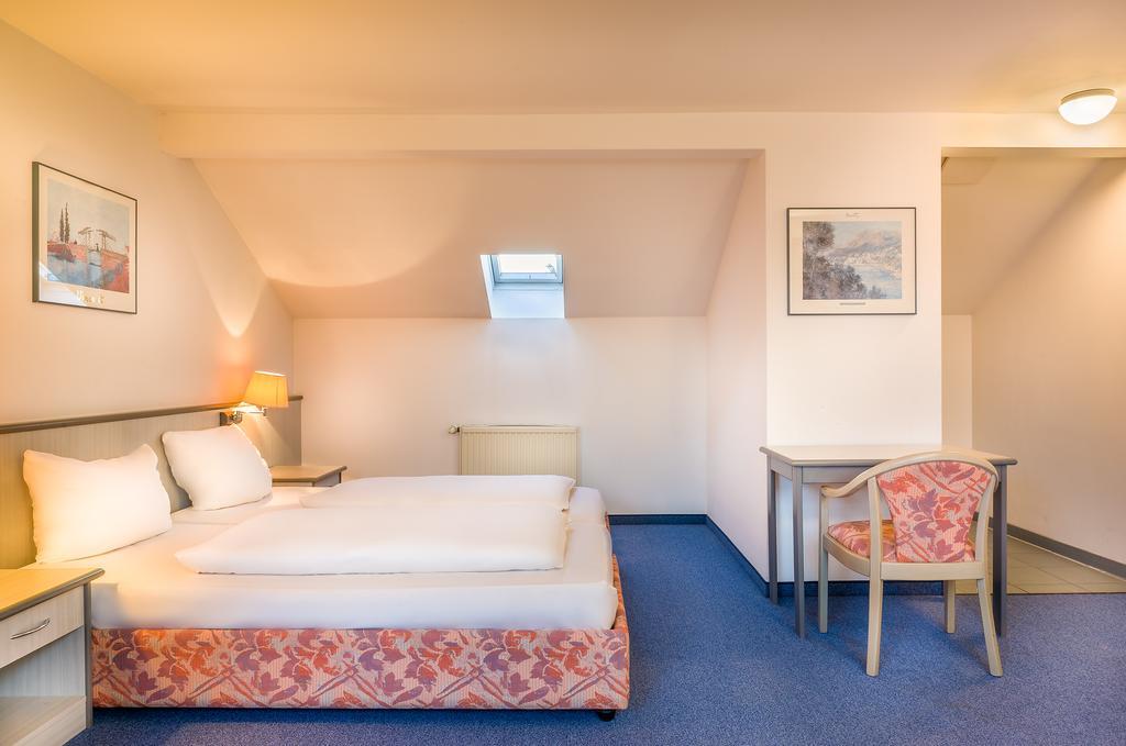 Hotel Am Bonhoefferplatz Dresden Luaran gambar