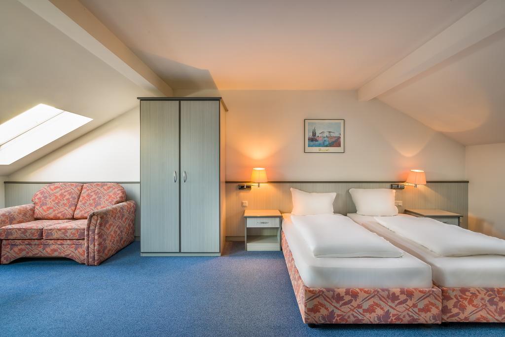 Hotel Am Bonhoefferplatz Dresden Luaran gambar